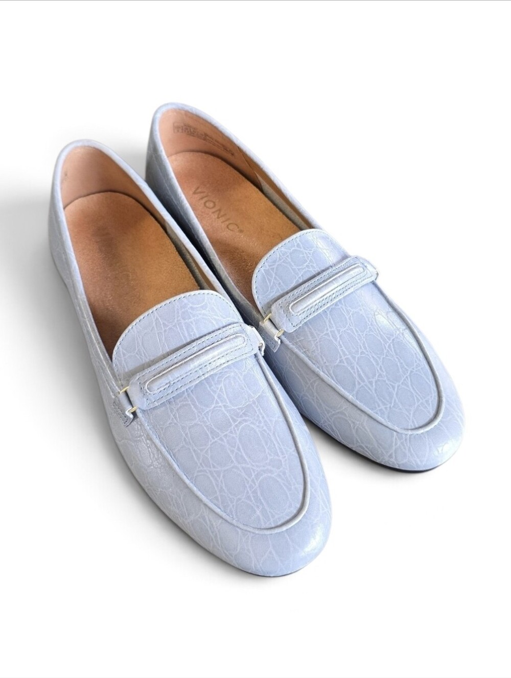 ​Vionic Newport Croc Embossed Leather Loafer